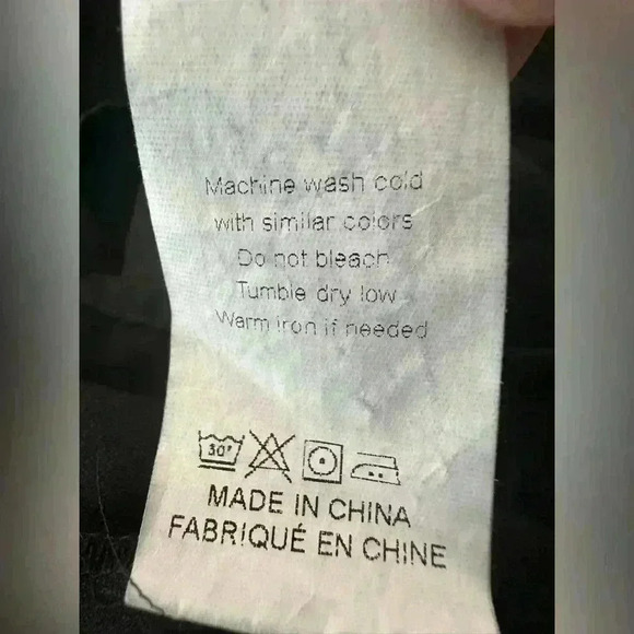 Women's Black Short Sleeve Blouse (570) - Picture 12 of 12